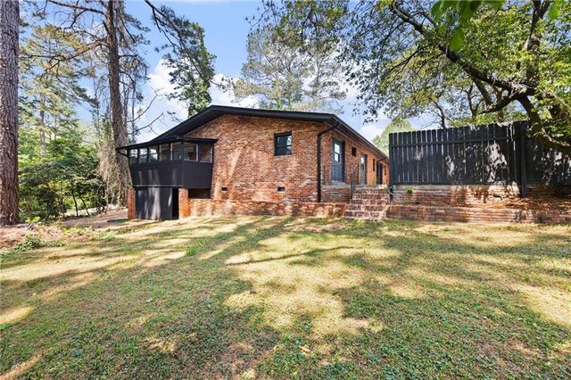 3721 Greentree Farms Drive, Decatur, GA 30034