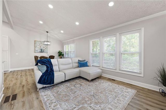 3721 Greentree Farms Drive, Decatur, GA 30034
