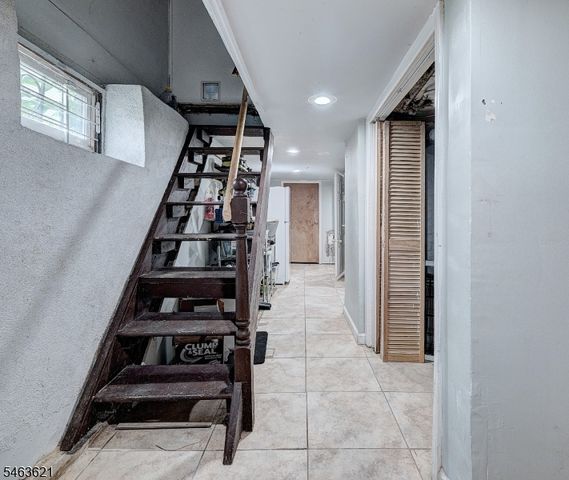 64 Norwood St, Newark City, NJ 07106