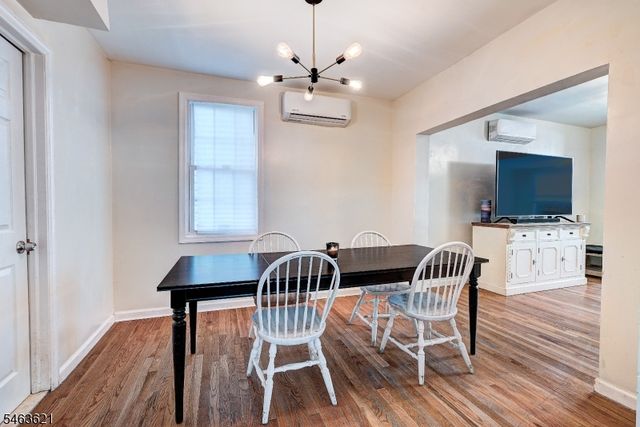 64 Norwood St, Newark City, NJ 07106