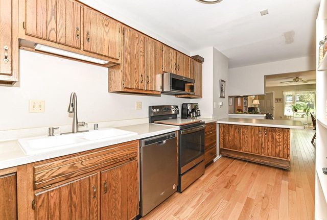 4265 68th STREET, Greenfield, WI 53220