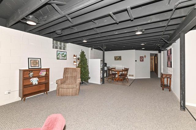 4265 68th STREET, Greenfield, WI 53220