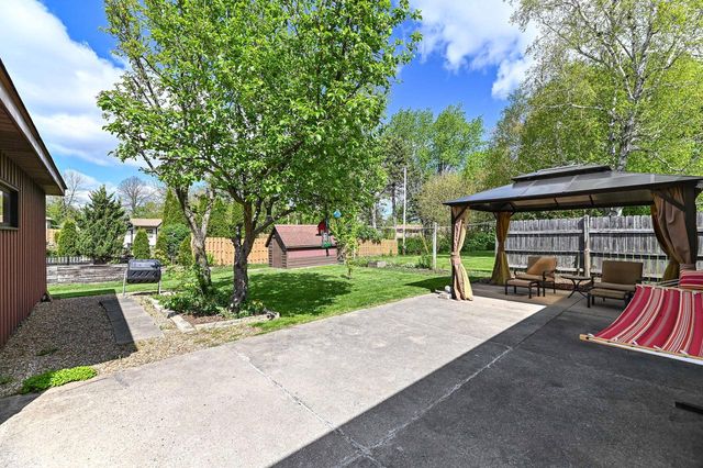 4265 68th STREET, Greenfield, WI 53220