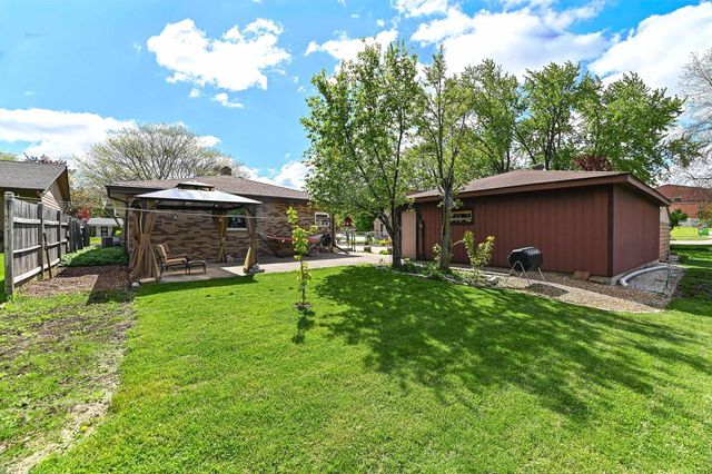 4265 68th STREET, Greenfield, WI 53220