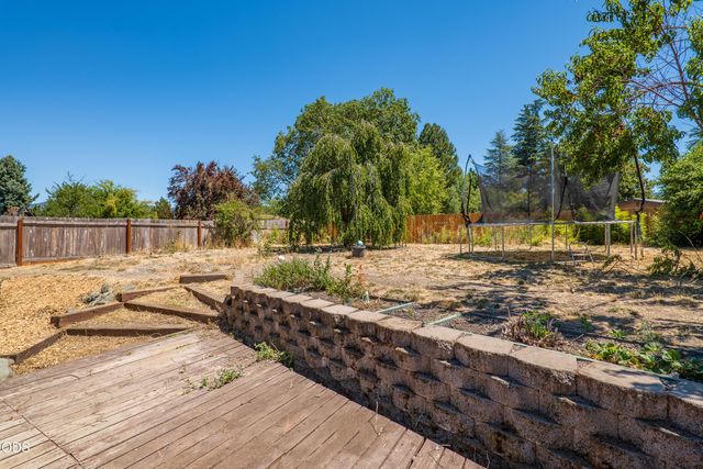 1959 Meadow Glen, Grants Pass, OR 97527