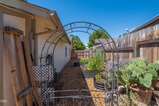 1959 Meadow Glen, Grants Pass, OR 97527