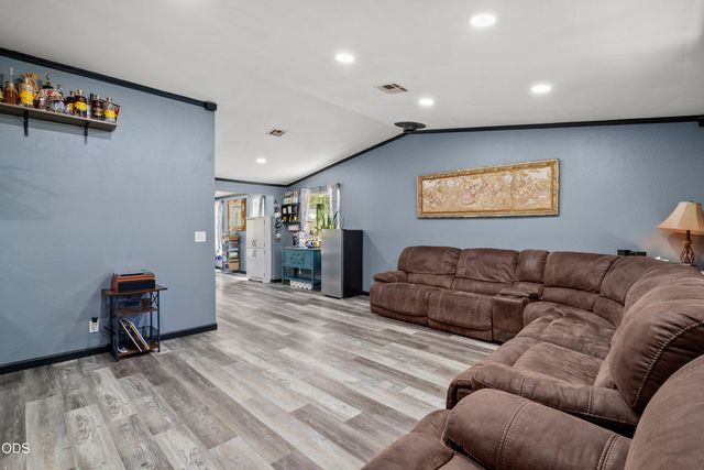 1959 Meadow Glen, Grants Pass, OR 97527