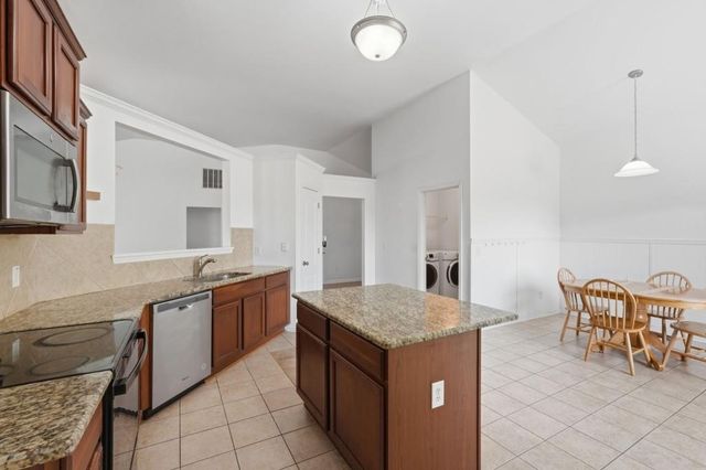 4585 White Horse Drive, Braselton, GA 30517