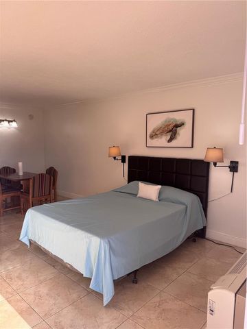 43420 HIGHWAY 27 422, Davenport, FL 33837