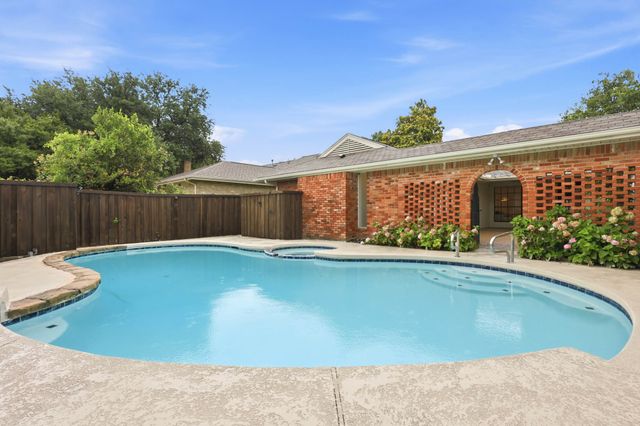 527 Tiffany Trail, Richardson, TX 75081