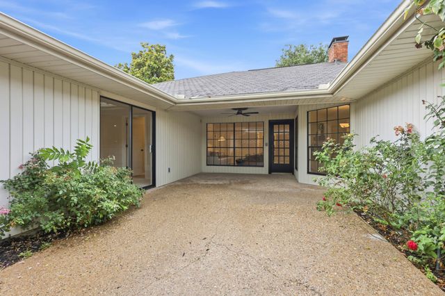 527 Tiffany Trail, Richardson, TX 75081