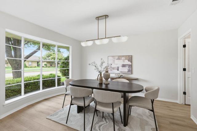 527 Tiffany Trail, Richardson, TX 75081