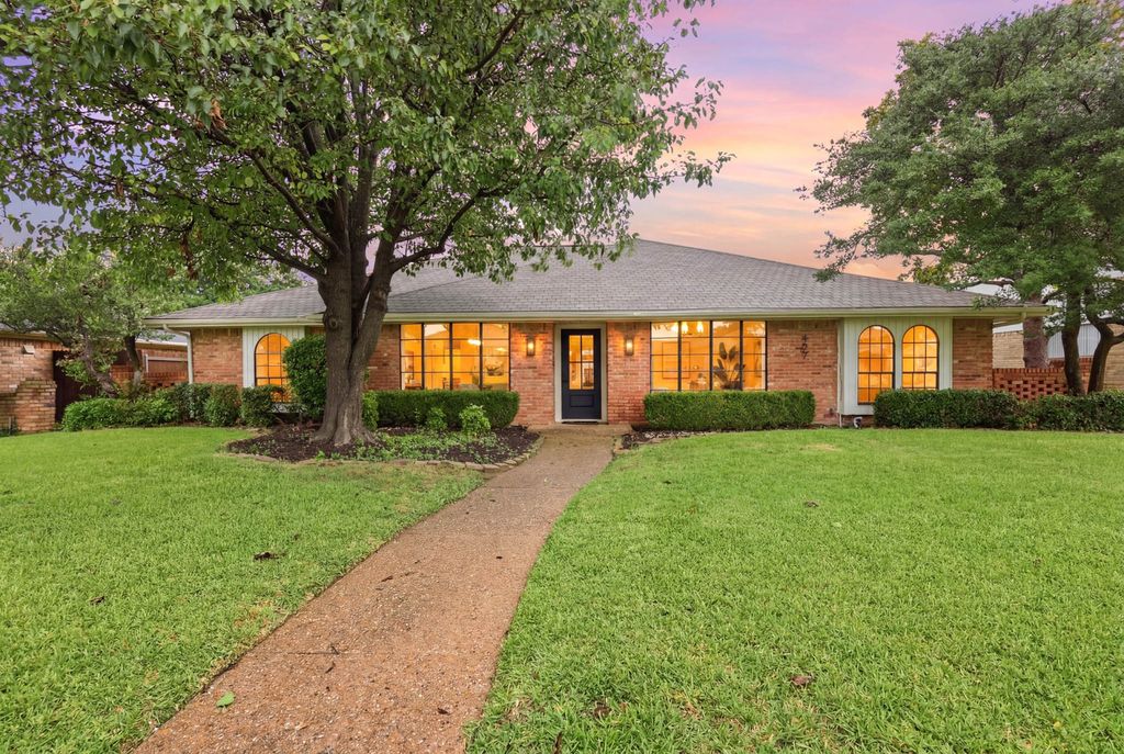 527 Tiffany Trail, Richardson, TX 75081