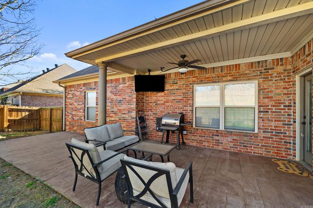 21 Hickory Bend Drive, Cabot, AR 72023