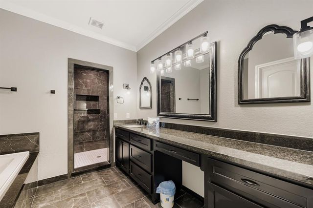 11715 Creek View Lane, Conroe, TX 77385