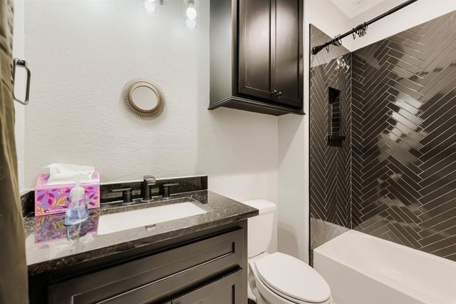 11715 Creek View Lane, Conroe, TX 77385