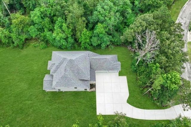 11715 Creek View Lane, Conroe, TX 77385
