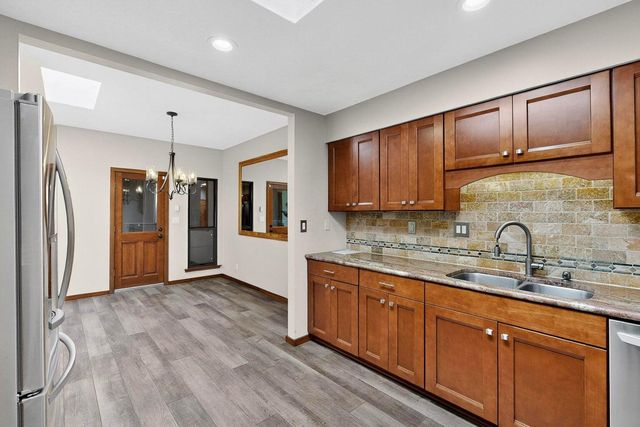 1 Santa Clara Trail, Corrales, NM 87048