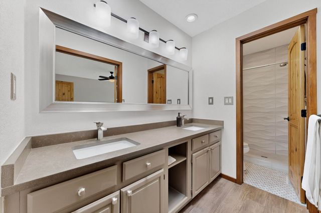 1 Santa Clara Trail, Corrales, NM 87048