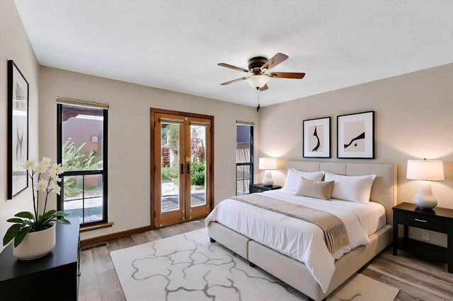 1 Santa Clara Trail, Corrales, NM 87048