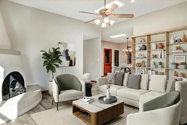 1 Santa Clara Trail, Corrales, NM 87048