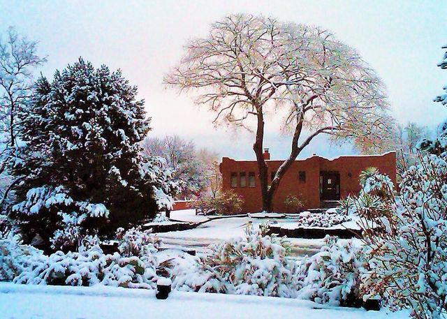 1 Santa Clara Trail, Corrales, NM 87048