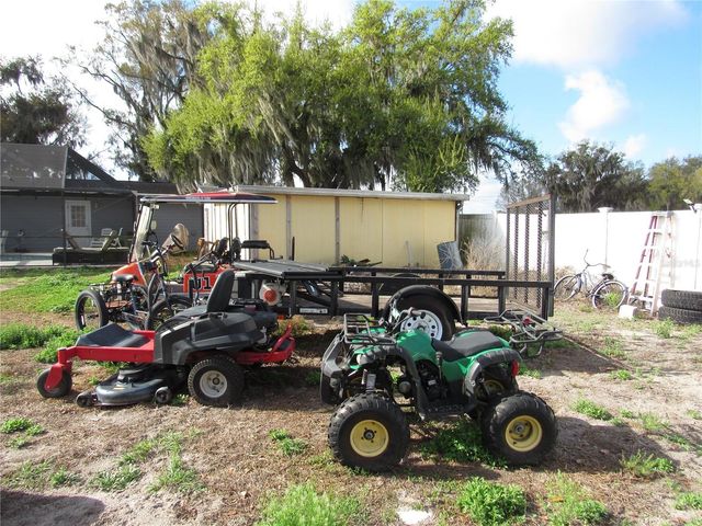 330 MOCCASIN HOLLOW ROAD, Lithia, FL 33547