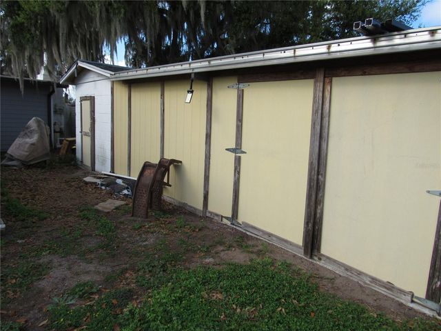 330 MOCCASIN HOLLOW ROAD, Lithia, FL 33547