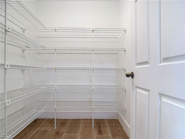 88 Erie DR, Naples, FL 34110