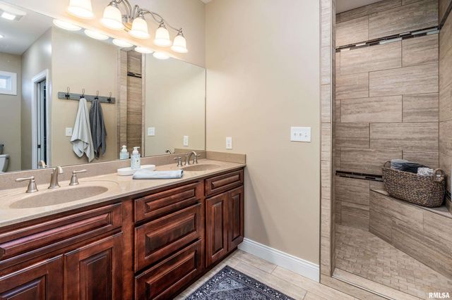 103 EXCALIBUR Drive, Carterville, IL 62918