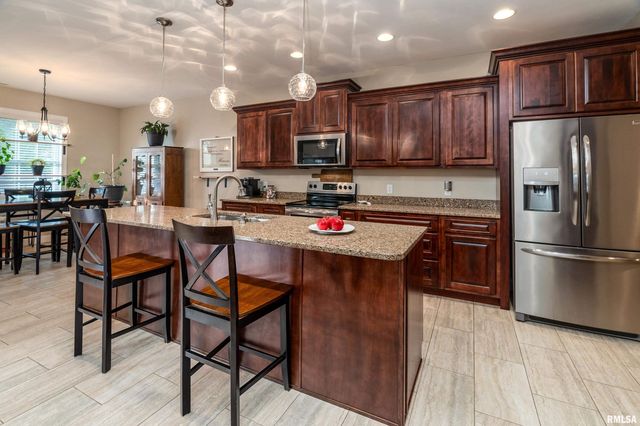 103 EXCALIBUR Drive, Carterville, IL 62918