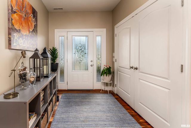 103 EXCALIBUR Drive, Carterville, IL 62918