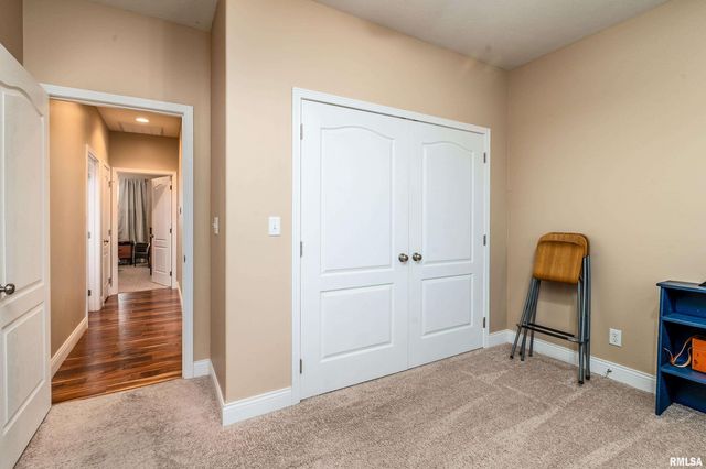 103 EXCALIBUR Drive, Carterville, IL 62918