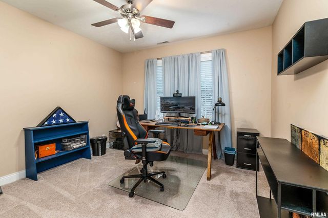 103 EXCALIBUR Drive, Carterville, IL 62918