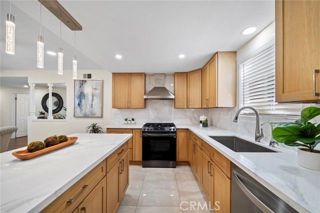 9561 Cardinal Avenue, Westminster, CA 92683