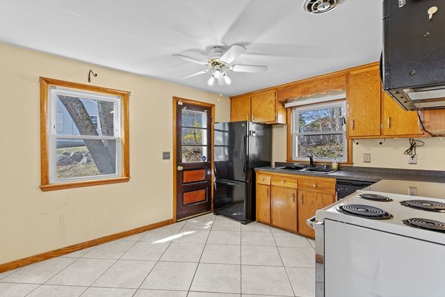 29 Winslow Way, Lynn, MA 01904