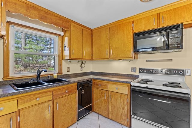 29 Winslow Way, Lynn, MA 01904