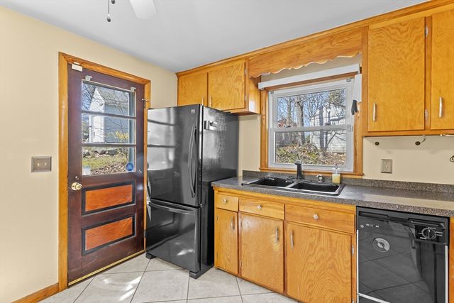 29 Winslow Way, Lynn, MA 01904