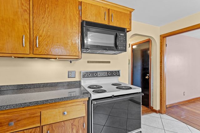 29 Winslow Way, Lynn, MA 01904