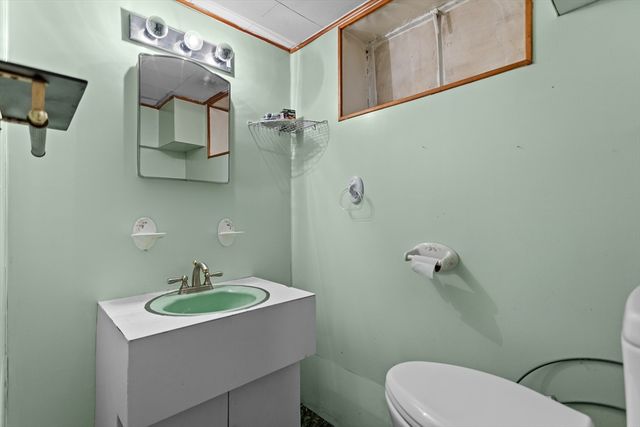 29 Winslow Way, Lynn, MA 01904
