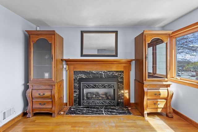 29 Winslow Way, Lynn, MA 01904