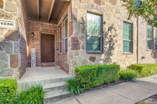 4236 Riverview Drive, Carrollton, TX 75010