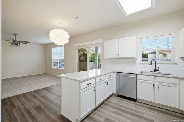 8634 Tioga Pass, Helotes, TX 78023