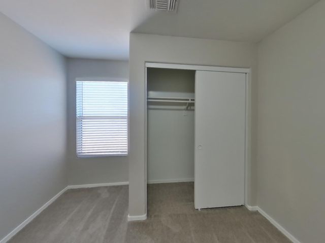 4005 E La Salle Street, Phoenix, AZ 85040