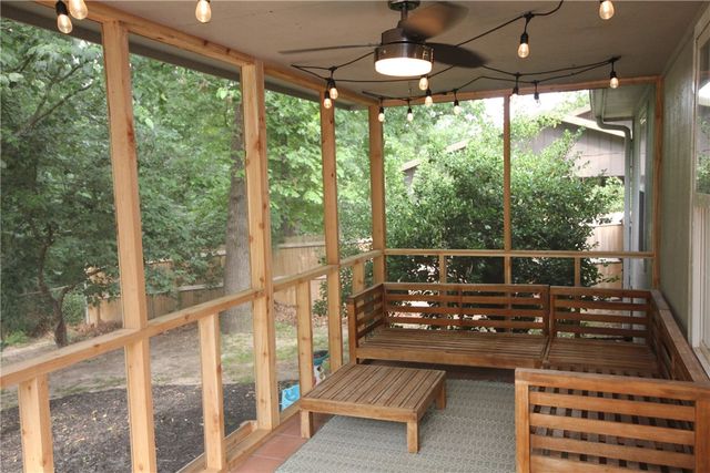 11 Primrose Lane, Bella Vista, AR 72714