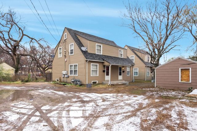 703-709 S Hydraulic St, Wichita, KS 67211