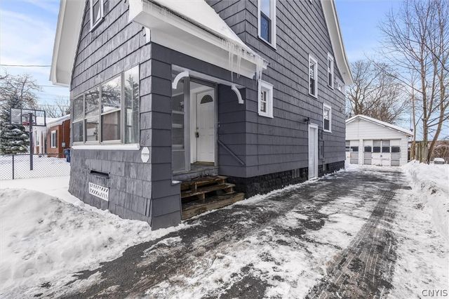 212 West Glen Avenue, Syracuse, NY 13205