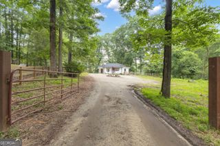 6290 Cascade Palmetto Highway, Fairburn, GA 30213