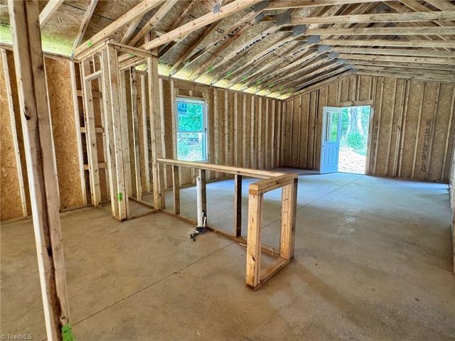 344 Poppy Court, Eden, NC 27288