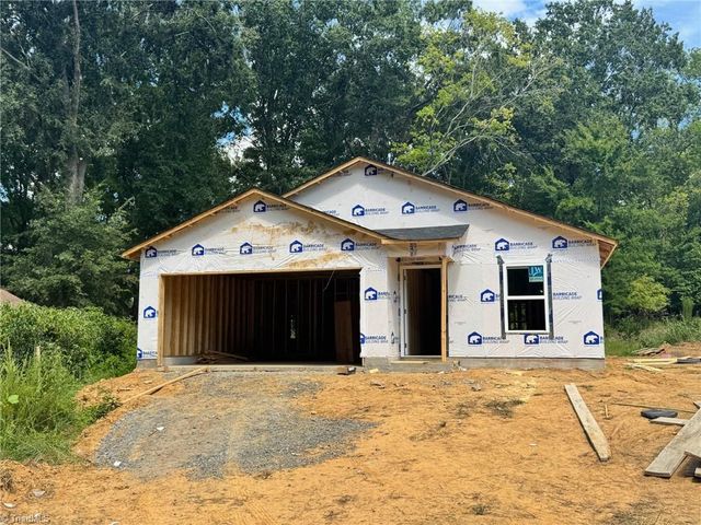 344 Poppy Court, Eden, NC 27288
